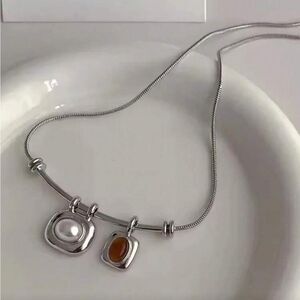 Chic Silver Necklace N1225